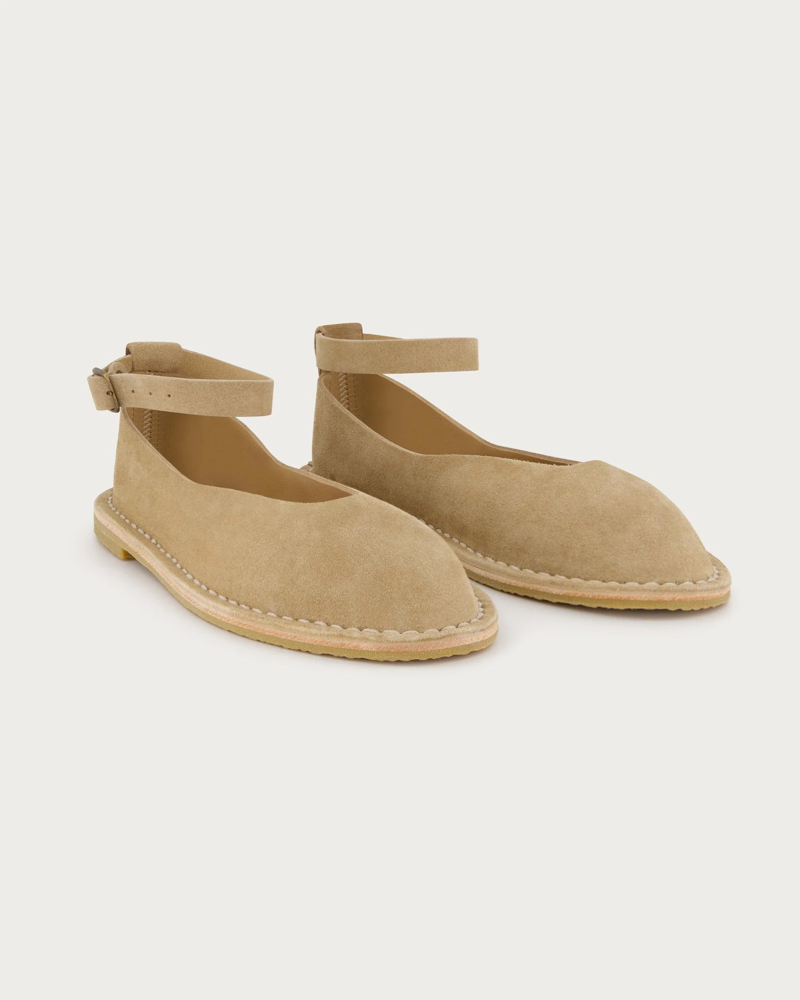 Artisanal Pumps 10/25